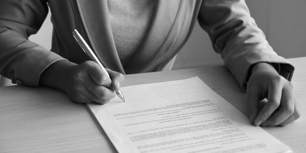 Permisos de Residencia y Trabajo / Visados / Golden Visa Villar del Olmo · Golden Visa Inversión en Empresas Españolas